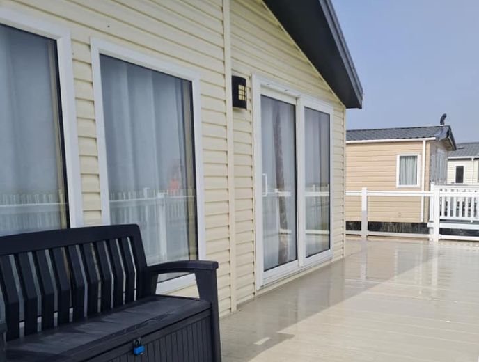Caravan Exterior Clean