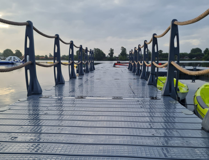 Walkway & Boat Washing